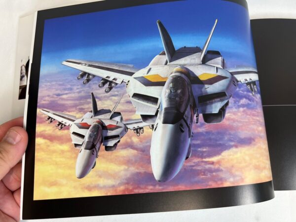 Tenjin Hidetaka Art Works Of Macross Valkyries Artbook - immagine 11