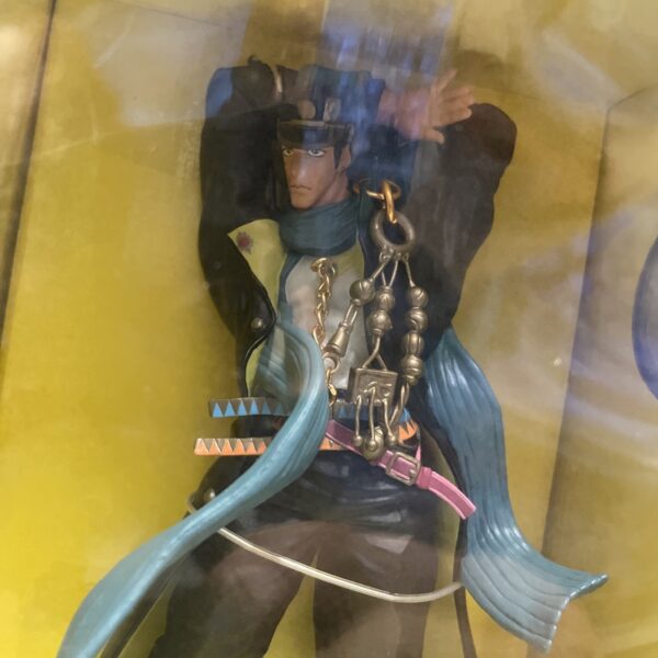 BANPRESTO  Bandai JoJo's Bizarre Adventure - Jotaro Jostar - Statua 25 cm - immagine 3