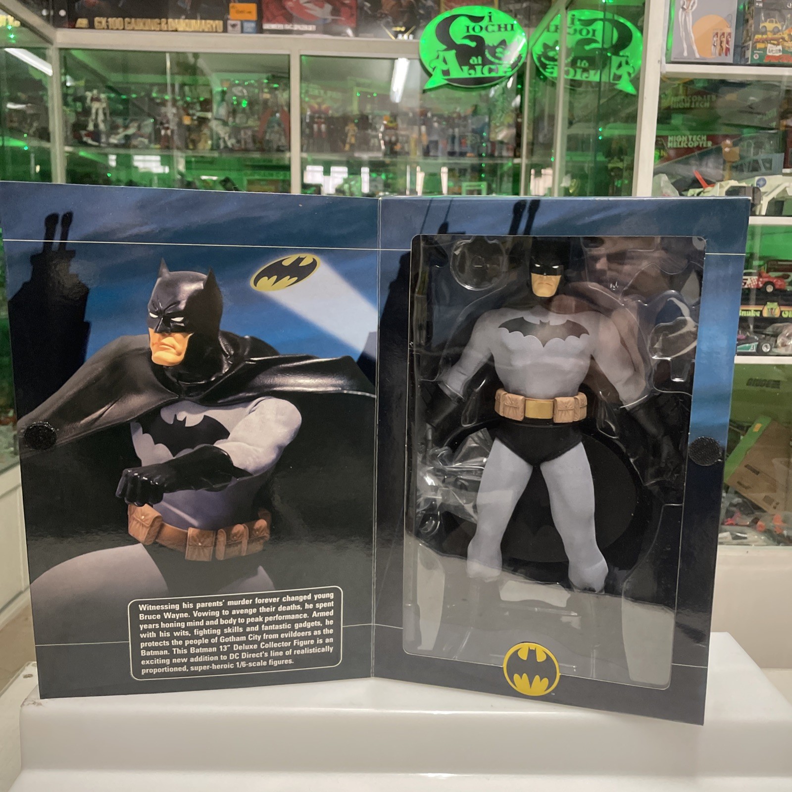DC Direct - Batman 1:6 Doll . Nuova Sealed - immagine 4
