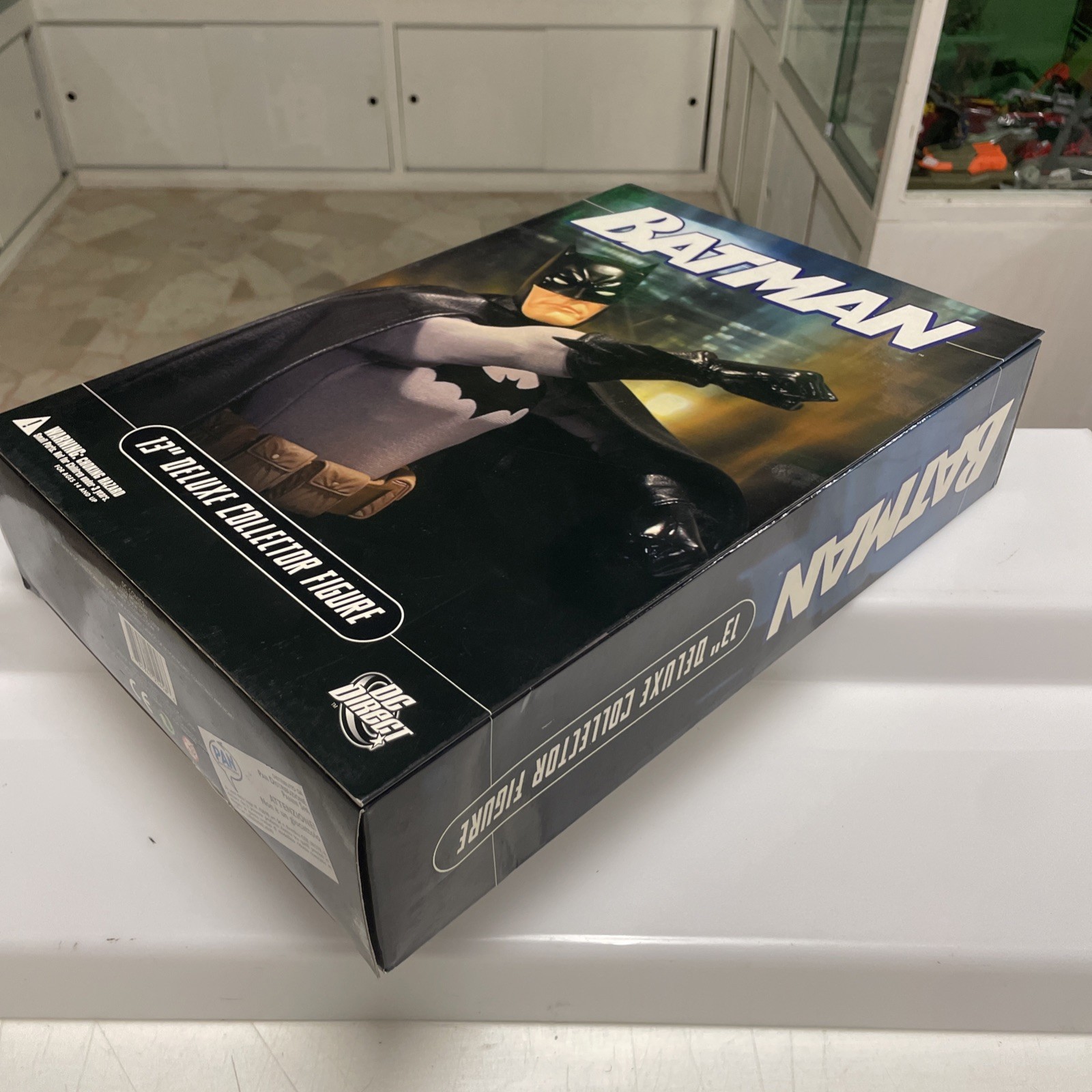 DC Direct - Batman 1:6 Doll . Nuova Sealed - immagine 7