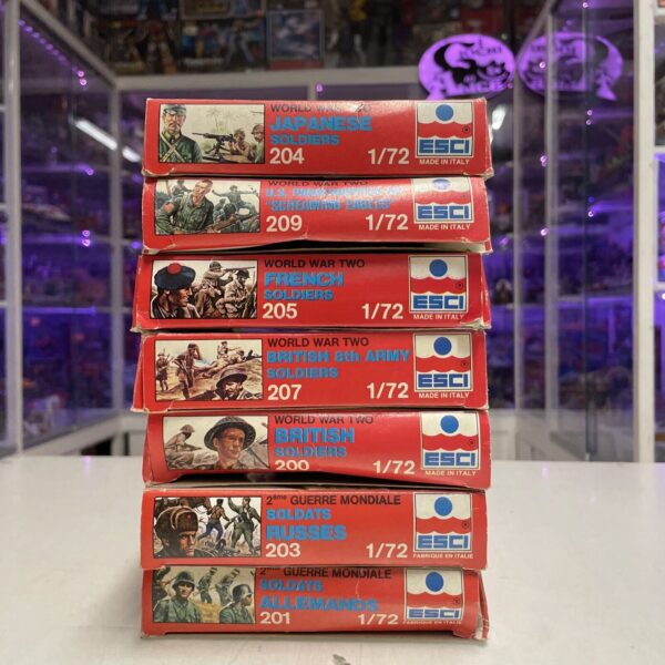 ESCI WORLD WAR TWO Japanese British French Russes U.s. Allemands SOLDATINI 1/72 - immagine 11