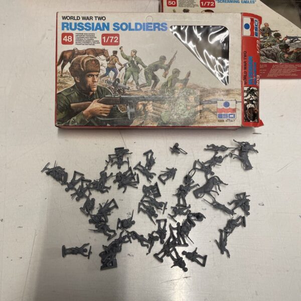ESCI WORLD WAR TWO Japanese British French Russes U.s. Allemands SOLDATINI 1/72 - immagine 5
