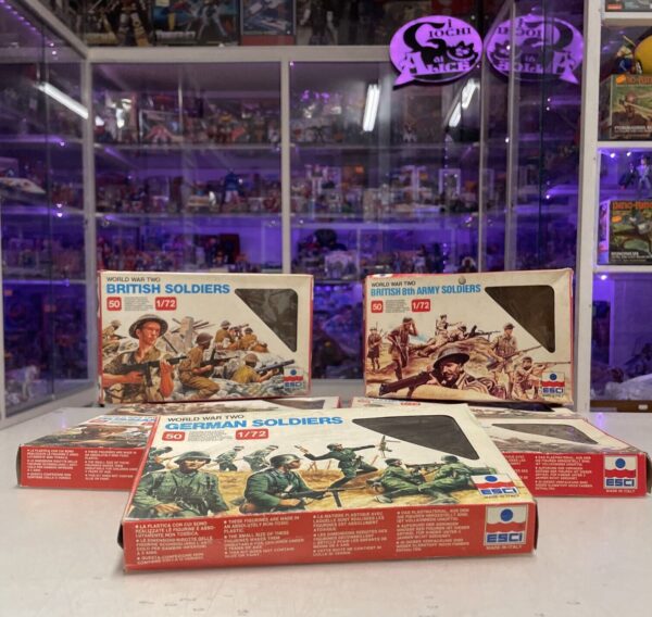 ESCI WORLD WAR TWO Japanese British French Russes U.s. Allemands SOLDATINI 1/72