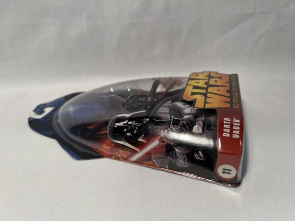 HASBRO STAR WARS REVENGE OF THE SITH DARTH VADER 2005 ACTION FIGURE NEW SEALED - immagine 4