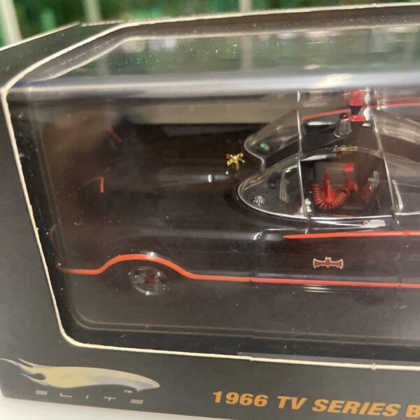 HOT WHEELS Elite BATMAN 1966 TV Serie Batmobile - 1/43 Limited Edition - immagine 3