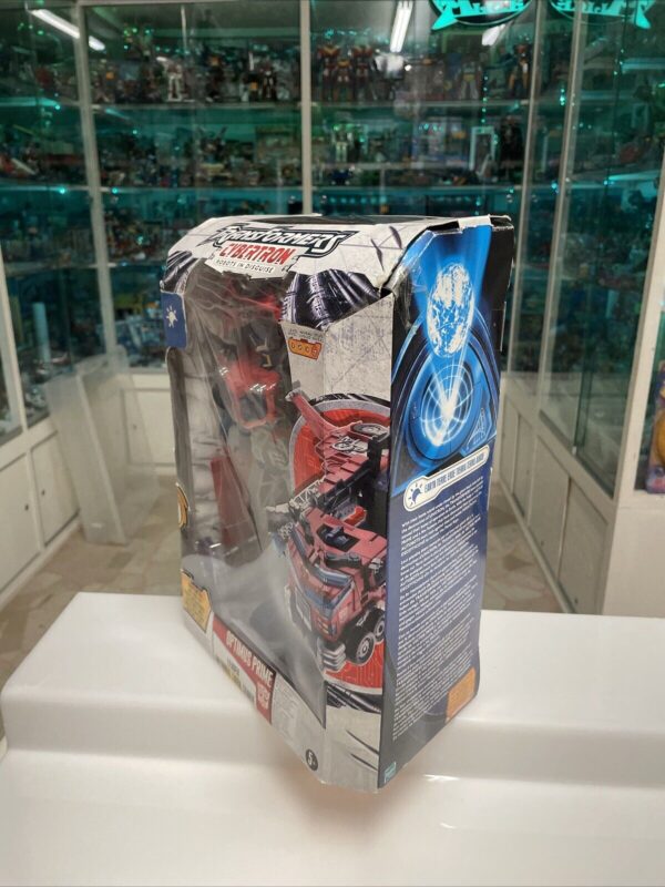 Hasbro  Transformers Cybertron Leader -  Optimus Prime - R.I.D. - immagine 3