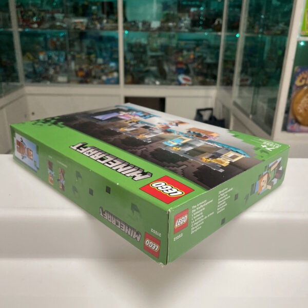 LEGO 21252 - Minecraft - The Armoury - Completo  in ITALIA - immagine 4