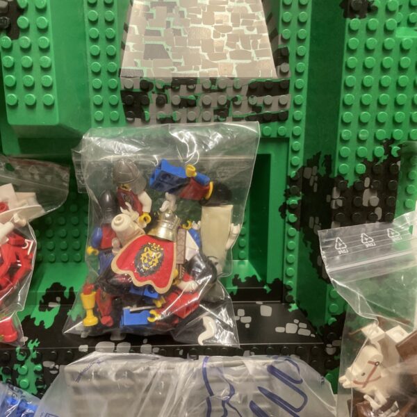 Lego CASTLE Vintage 6090 Royal Knight's Castle 1995 - immagine 6