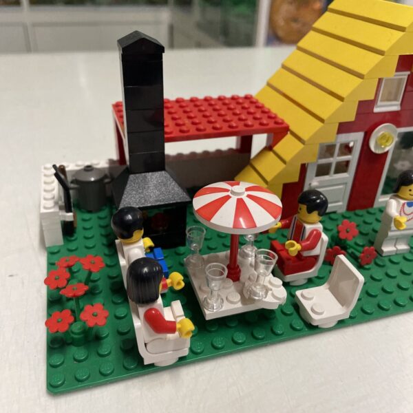 Lego City 1472. 6388 - Holliday Home With Caravan  - completo - immagine 3