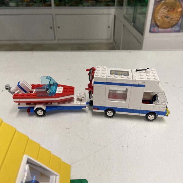 Lego City 1472. 6388 - Holliday Home With Caravan  - completo - immagine 5