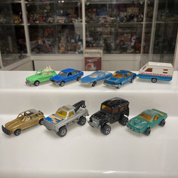 Lotto  Majorette 9 modelli Rulotte 2 Cavali Jeep  1/55