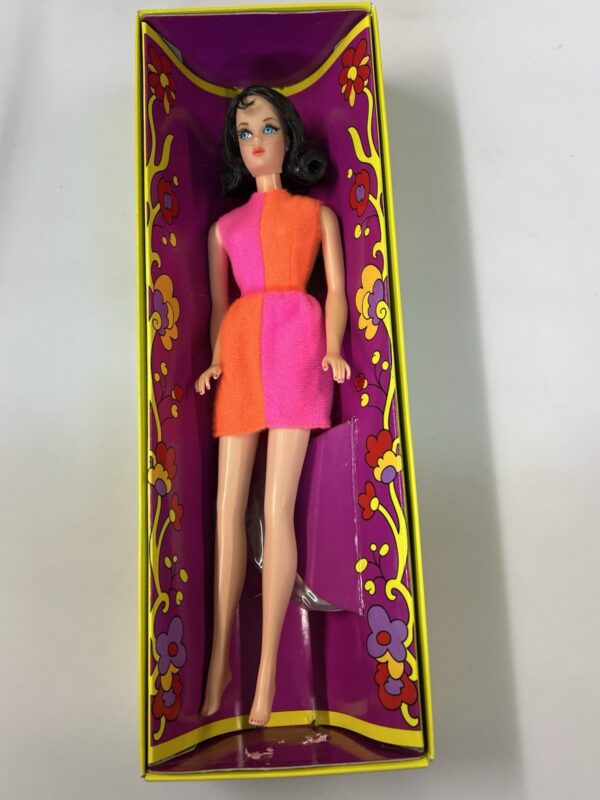 Mattel Barbie - Gold Label - Twist N Turn Waist Reproduction 2007 Brunette - immagine 12