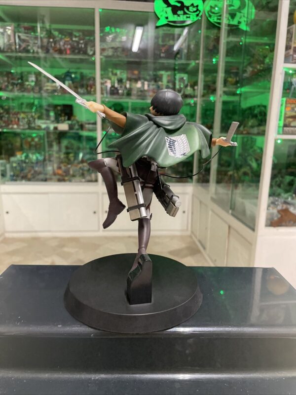 SEGA Figure Statica premium Attack on Titan - LEVI - 812138 Jamma Sega - immagine 6