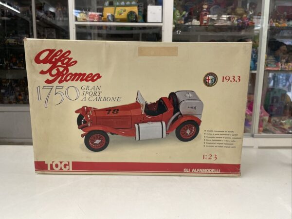 TOGI 1750 ALFA ROMEO 1750 GRAN SPORT A CARBONE SCALA 1-23 NUOVA