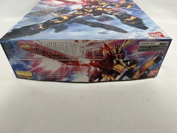 Bandai Modeli Kit Master Grade MG 1/100 RX-0 Unicorn Gundam 02 Banshee - immagine 5