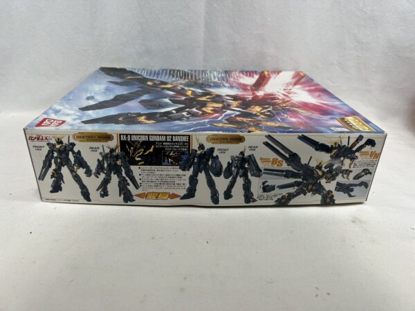 Bandai Modeli Kit Master Grade MG 1/100 RX-0 Unicorn Gundam 02 Banshee - immagine 6