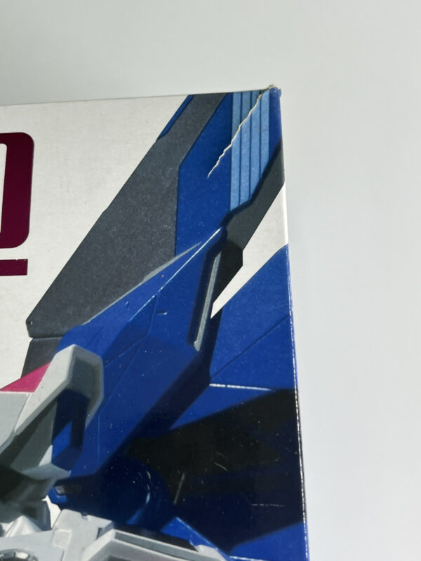 Bandai Serie Metalbuild Freedom Gundam ZGMF-X10R - immagine 10