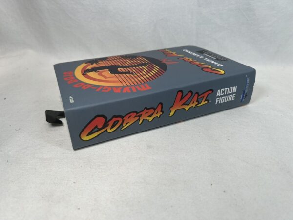Diamon Select Toys Cobra Kai Action Figure - Daniel Larusso - immagine 5