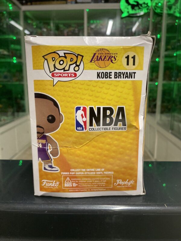 FUNKO POP - Sports - Kobe Bryant  # 11 NBA maglia viola n 24 - immagine 4