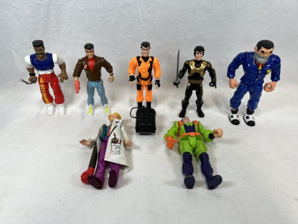 Hasbro Lotto Personaggi James Bond Jr. - immagine 3