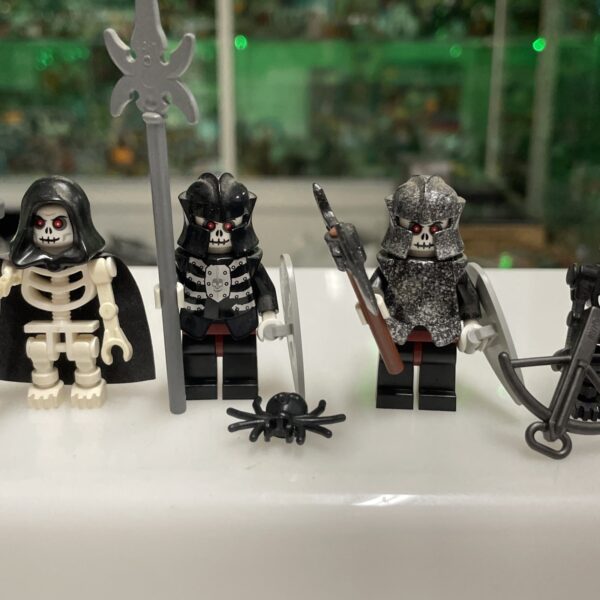 LEGO Minifigure - Fantasy Era 852272 - Skeletons Battlepack - immagine 4