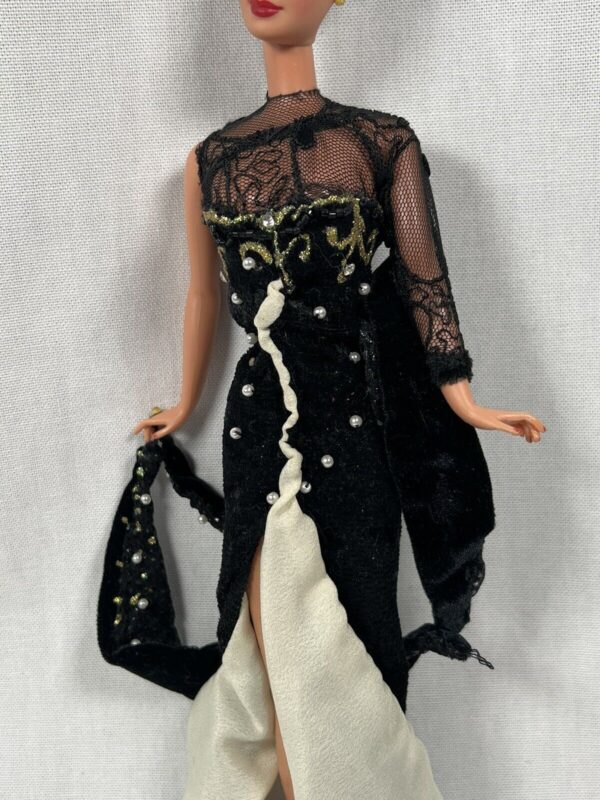 Mattel Barbie Anni 2000 Body Originale Barbie Outfit Custom For Contest - immagine 5