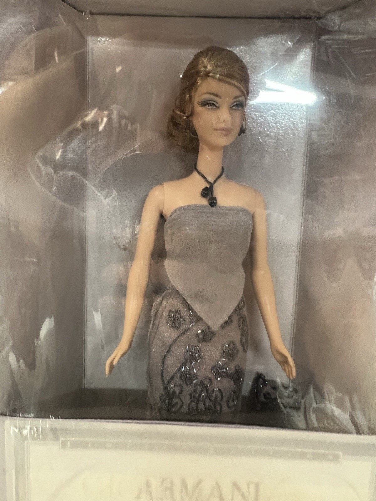 Mattel Barbie - Limited Edition - Barbie Collectibles Giorgio Armani 2003 - immagine 6