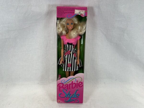 Mattel Barbie Style  #10804 - immagine 3