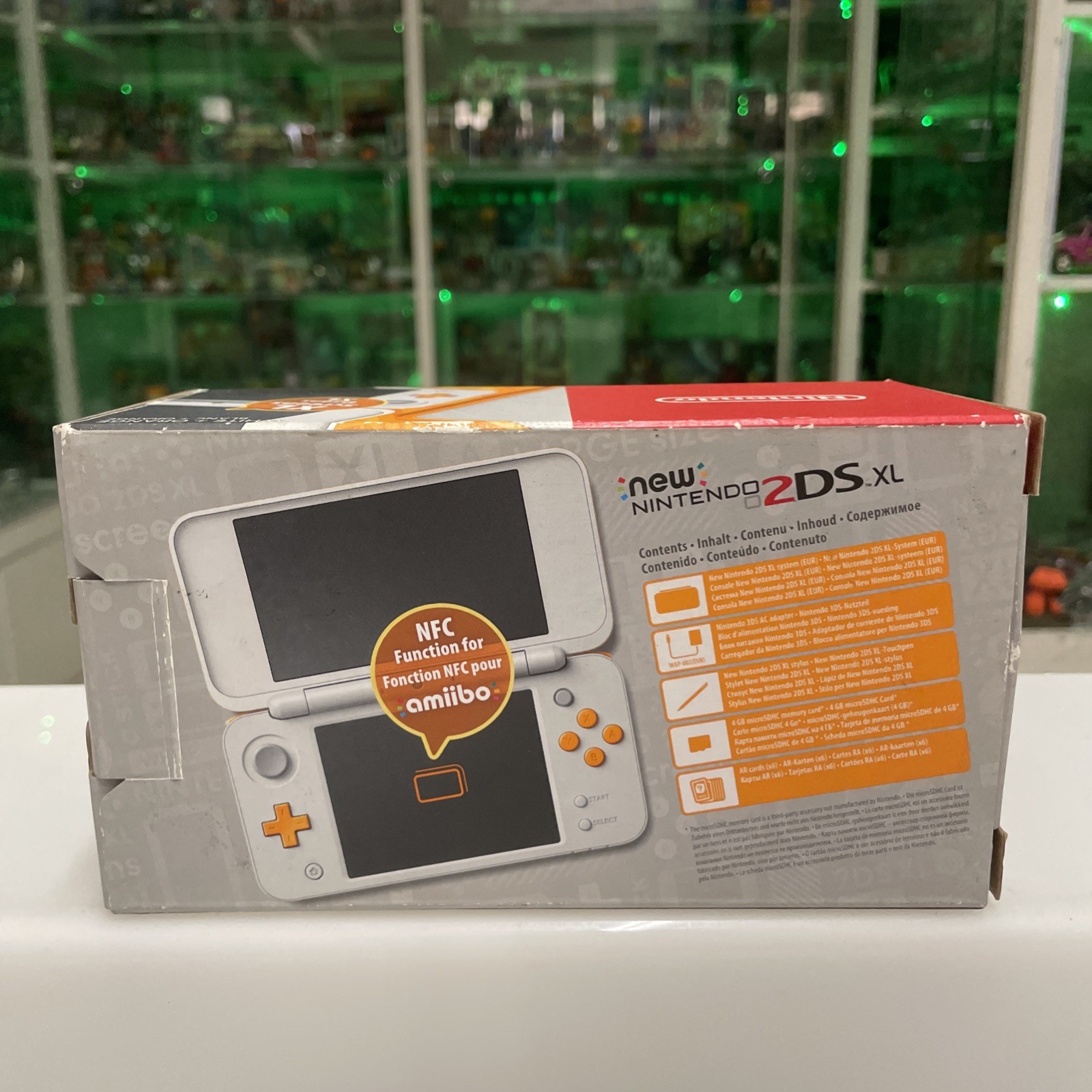 New Nintendo 2DS XL - White/orange - Usato Completo - immagine 4