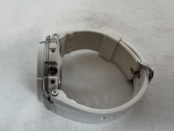 Orologio Casio Radio Solar G-Shock GST-W300 White Bianco - immagine 4