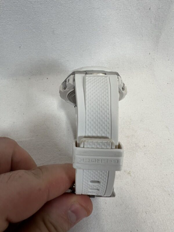 Orologio Casio Radio Solar G-Shock GST-W300 White Bianco - immagine 9