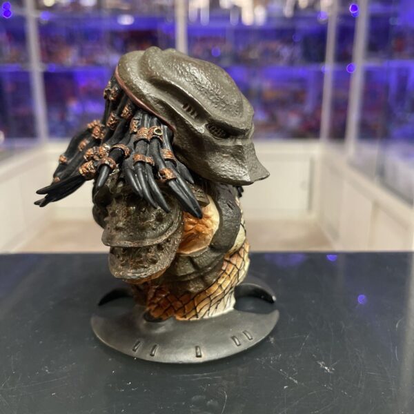 Palisades Toys Predator 2 Micro Bust Statue Limited Edition 3083 of 4000 Rare - immagine 8