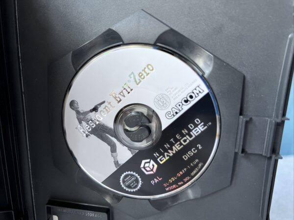 Resident Evil Zero Nintendo Gamecube Italiano Triangolo Blu - immagine 6