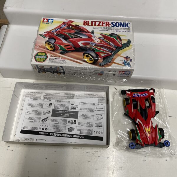 TAMIYA Mini 4wd - BLITZER-SONIC - 1/32   Model Kit - immagine 4