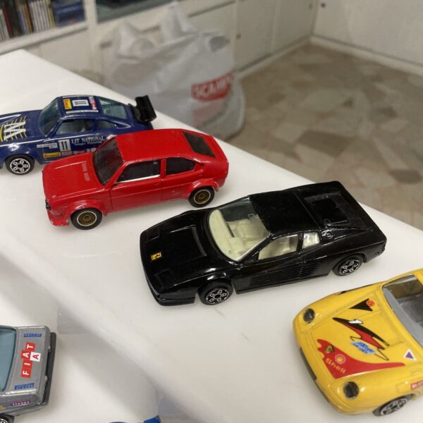 BURAGO Porsche Ferrari Alfa Romeo Pegeout Fiat BMW Lotto  1/43 - immagine 7