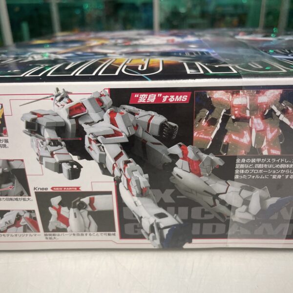 Bandai Master Grade MG 1/100 Mobile Suit Gundam RX-O UNICORN Full Psycho - immagine 7