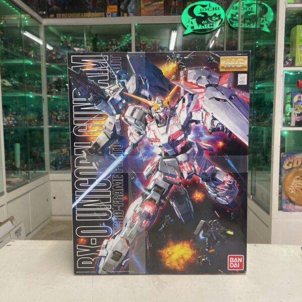 Bandai Master Grade MG 1/100 Mobile Suit Gundam RX-O UNICORN Full Psycho