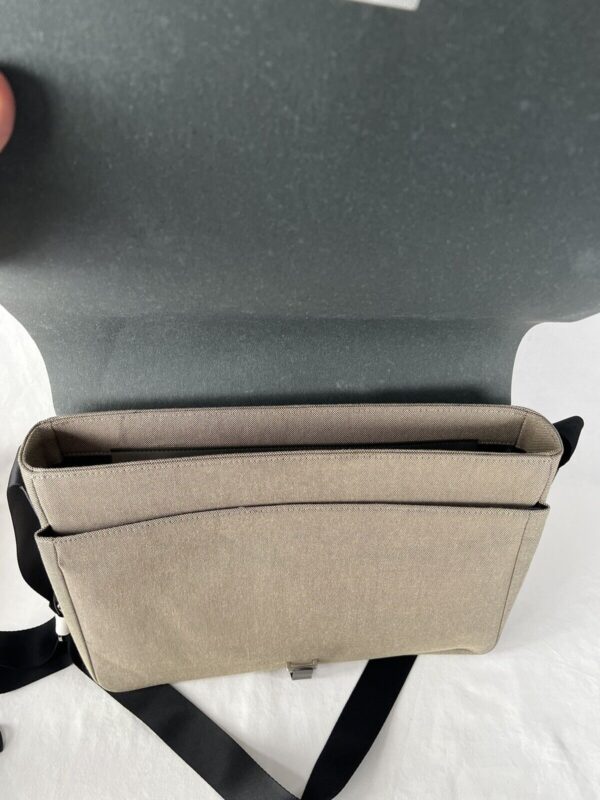 Elegante borsa porta Pc nuova - immagine 6