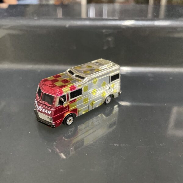 Galoob MICRO MACHINES - MicroMachine RV MOTORHOME CAMPER CHROME - GOODYEAR - immagine 7