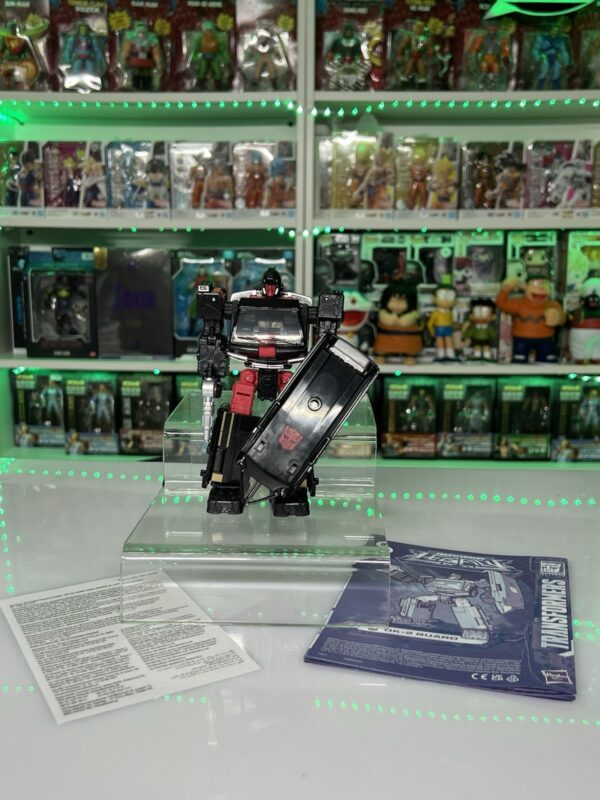 Hasbro Transformers Legacy - Autobot DK-2 Guard - immagine 5