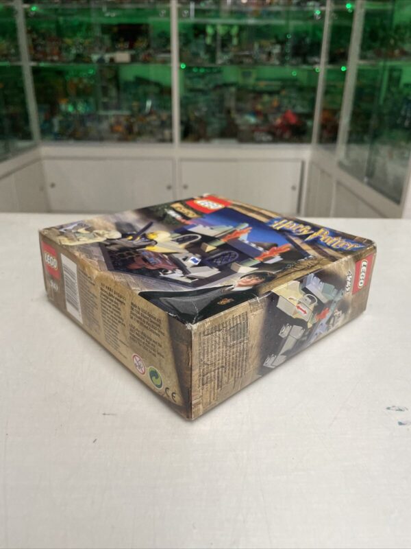 LEGO  Harry Potter Chamber of Secrets Dobby's Release 4731 - immagine 6