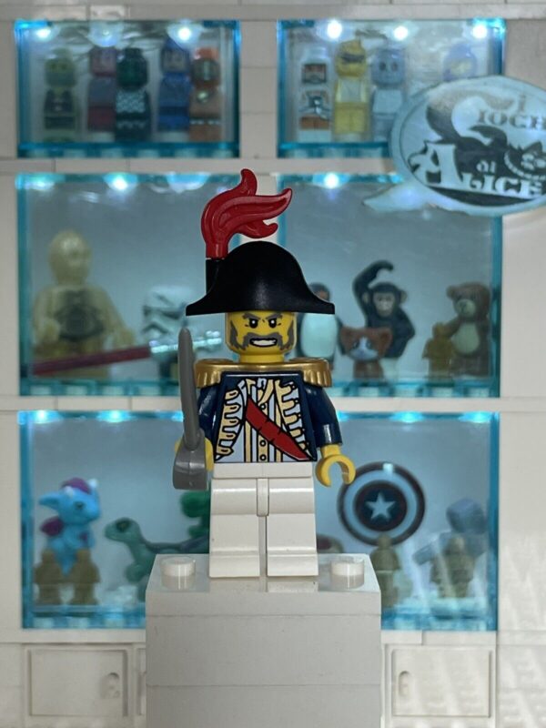 LEGO Minifigure - Imperial Soldier 2 Governor - Pi 091 Pirates minifigures