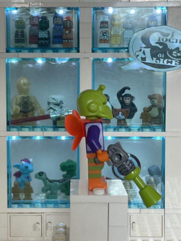 LEGO Minifigure - Killer Moth Sh 0276 - SUPER HERO minifigures - immagine 5