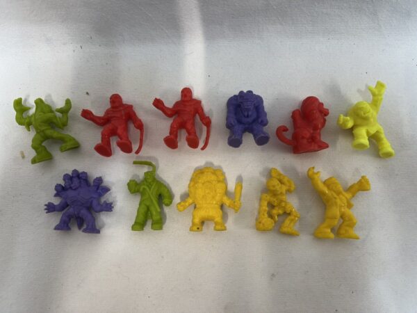 Lotto Gommini monster in my pocket - immagine 3