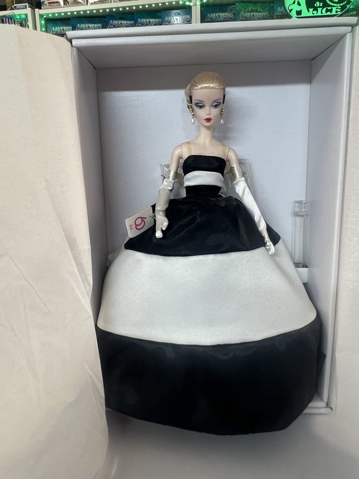 Mattel Barbie - Fashion Model Collection - Signature Black & White Forever FMC - immagine 8
