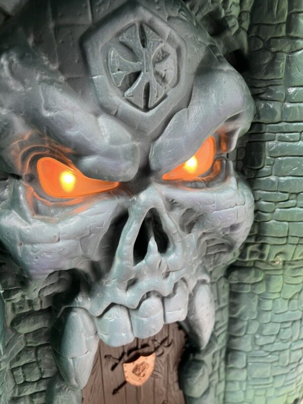 Mattel Masters of the universe 200X - Castello di Grayskull castle working - immagine 14