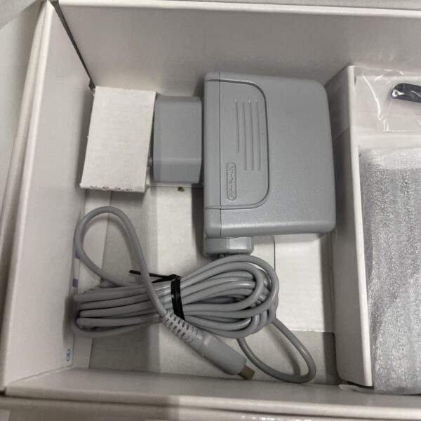 Nintendo DSi Consolle Portable  - Videogioco Portatile - Boxata nuova - immagine 10