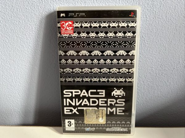 SONY PSP - videogame - Space Invaders Extreme