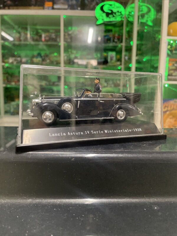 STARLINE 143 LANCIA Astura IV Serie Ministeriale, with figures 1938
