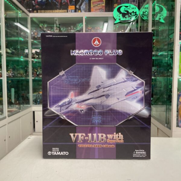 Yamato Macross 1/60 VF-11B With Super Pack